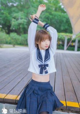 欧美妇女巨乳肥b_BD免费电视剧