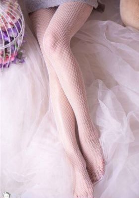 欧美甜美女生_高清高清完整版播放