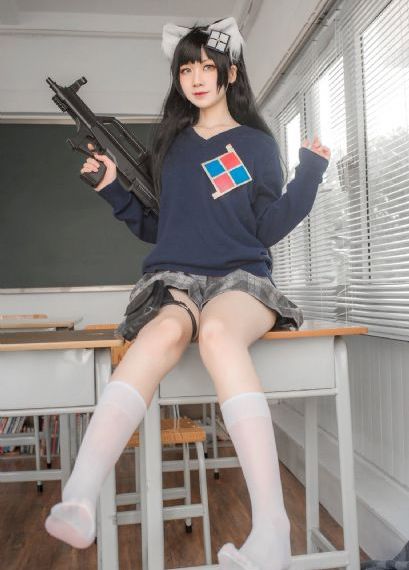 欧美制服区_免费国语在线观看