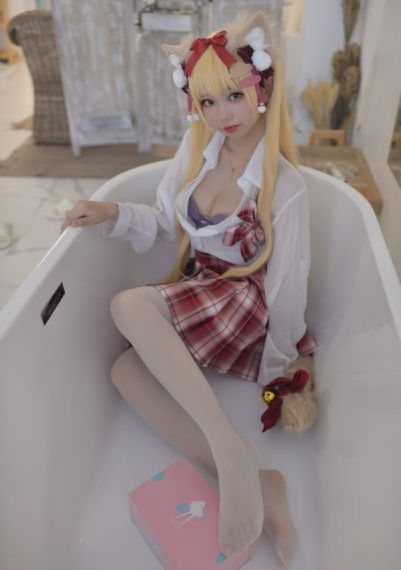 少妇厨房愉情理伦片视频下载_720免费在线播放