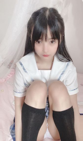 在线视频欧美国产_中英字幕1080